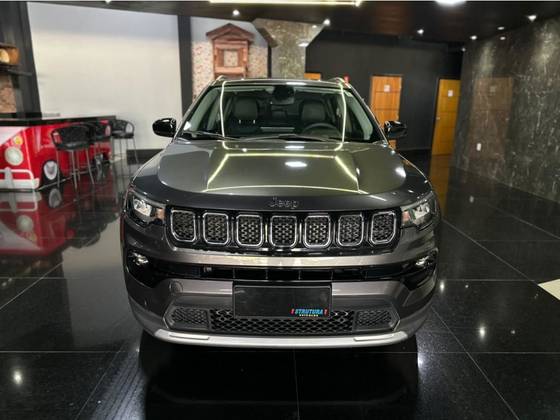 JEEP COMPASS 1.3 T270 TURBO FLEX LONGITUDE AT6 JEEP COMPASS 1.3 T270 TURBO FLEX LONGITUDE AT6